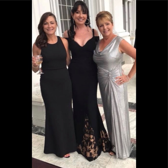 🥂Tarik Ediz black beaded gown🥂 - Picture 6 of 8